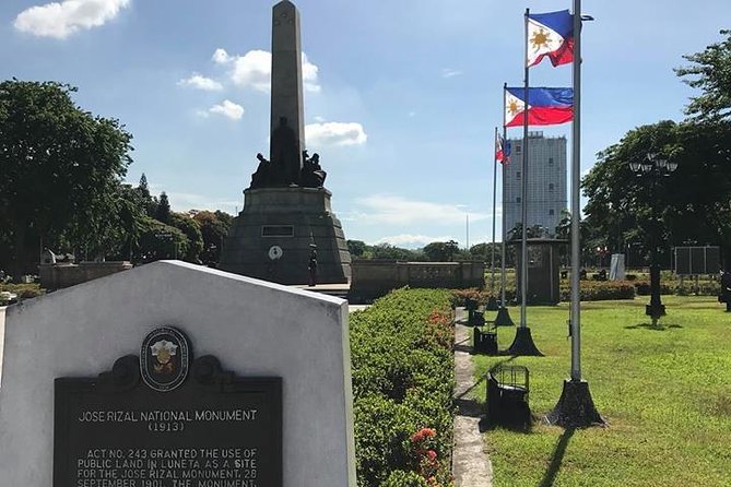A private Historical Intramuros & highlights in Manila - Why this private format works in Manila