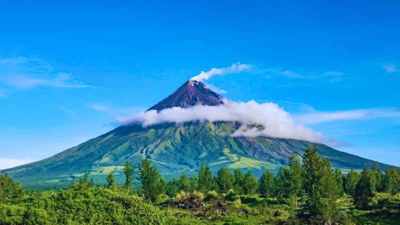 Albay Bicol Full Day Join-In-Tour by ZCHEDULISTA - The guide can shape the whole day