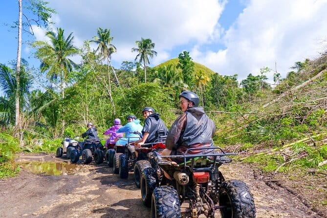 Bohol Airport or Tagbilaran Seaport Private Transfer (one-way) - A private vehicle for 15 to 20 minutes