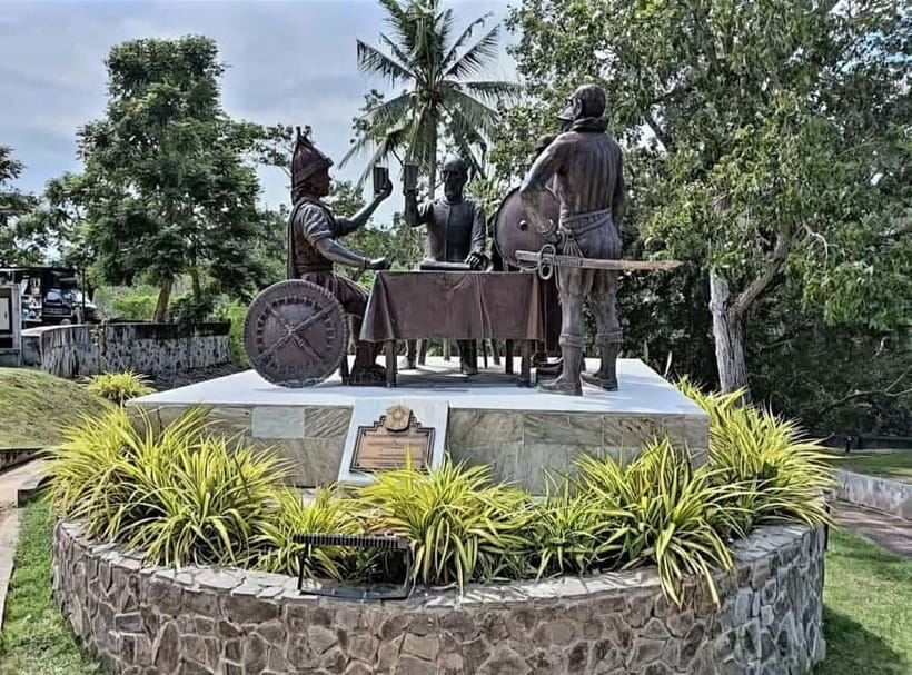 BOHOL: Chocolate Hills, Tarsiers and Loboc River Day Tour - Blood Compact Shrine: a quick historical opening