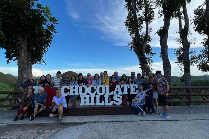 Bohol Day Tour with Round-Trip Transfers from Cebu - Meeting the tiny Philippine tarsier