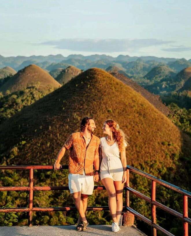 Bohol: Premium Chocolate Hills, Tarsiers & River Experience - Chocolate Hills: Bohol’s big visual payoff