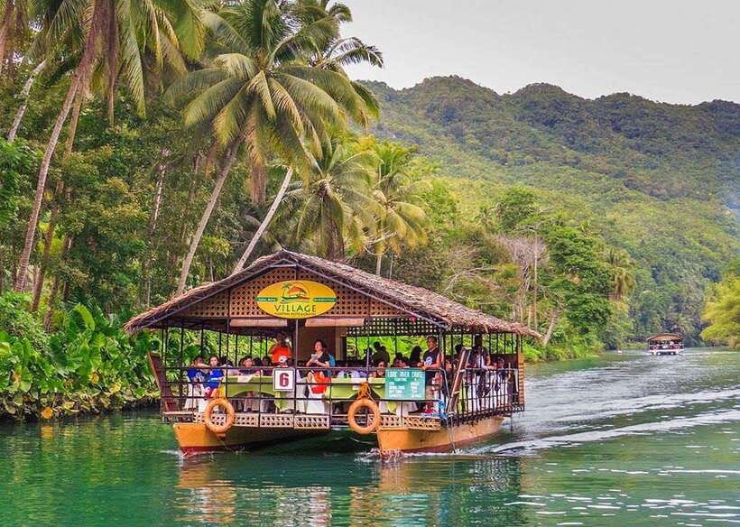 Bohol: Premium Chocolate Hills, Tarsiers & River Experience - Timing, pace, and what you actually get