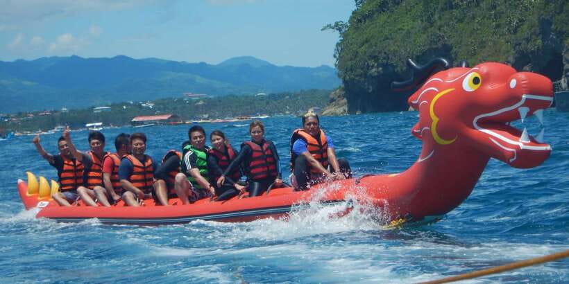 Boracay: Inflatable Banana or Dragon Boat Ride - Who will enjoy this Boracay ride most?