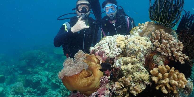 Boracay: Introduction to Scuba Diving Experience - The short boat ride to Boracay’s reef