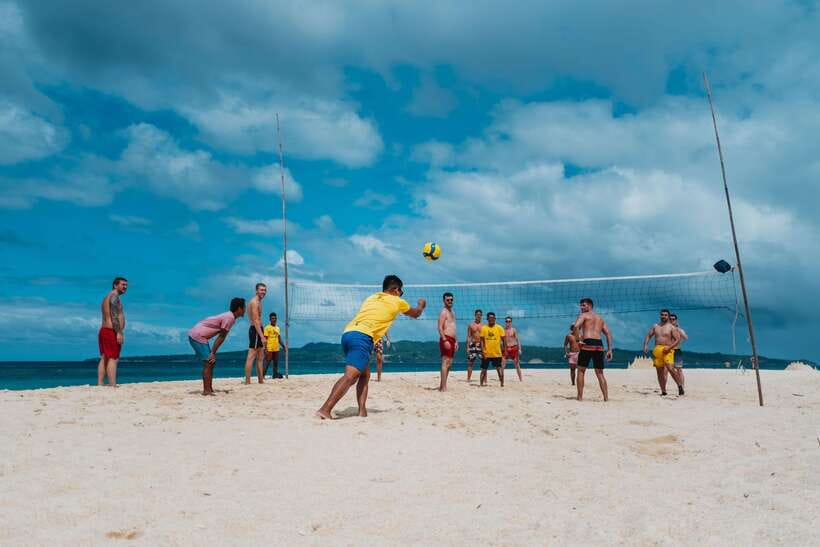 Boracay: Island Hopping & Cliff Jumping by Haqqy Life - Key Points Before You Book