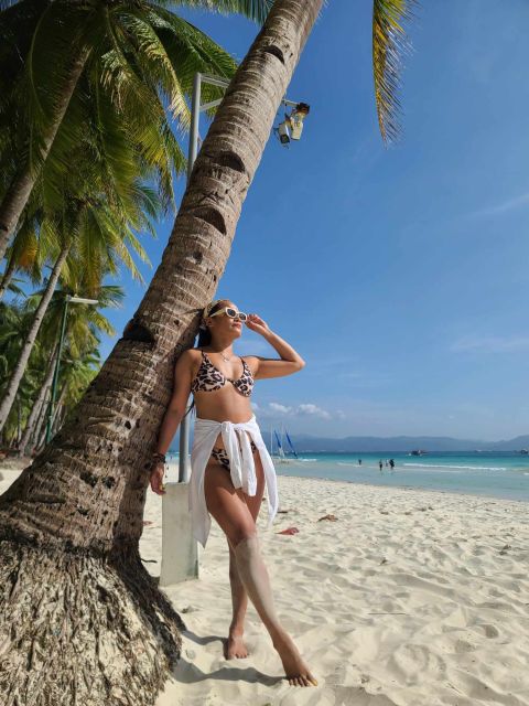 Boracay Island Hopping Experience - Weather and safety can shape the day