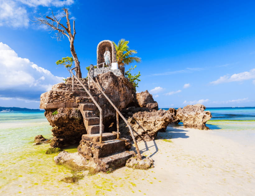 Boracay: Island Hopping with Lunch and Hot Kawa Bath - Tambisaan Beach combines photos, lunch, and practical downtime