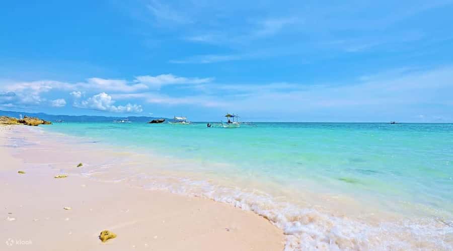 Boracay Island Hopping with Lunch+ Atv Mainland Adventure - Puka Beach: beautiful sand, changeable water