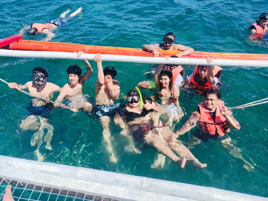 Boracay: Island Hopping with Snorkeling and Crystal Cove - Snorkeling with gear and a support rope