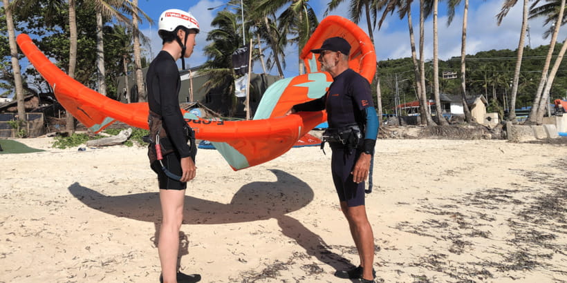Boracay Kiteboarding Discovery Course - Water relaunch and body dragging