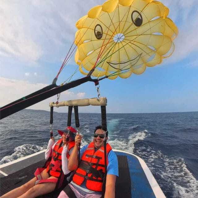 Boracay: Parasailing Adventure with Insta 360-Degree Camera - Why Parasailing Works So Well in Boracay