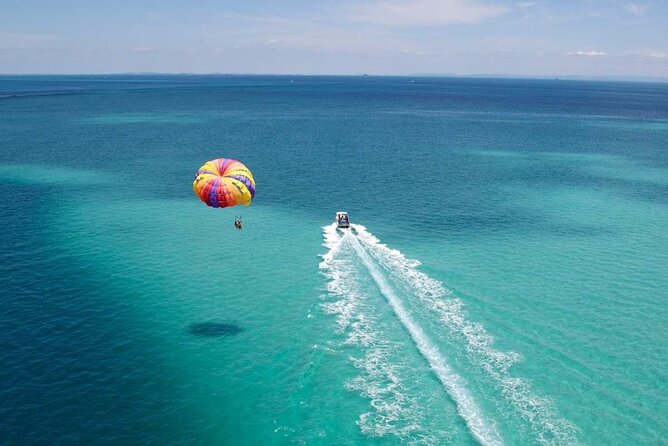 Boracay Parasailing Experience - Safety, crew care, and the first-time question