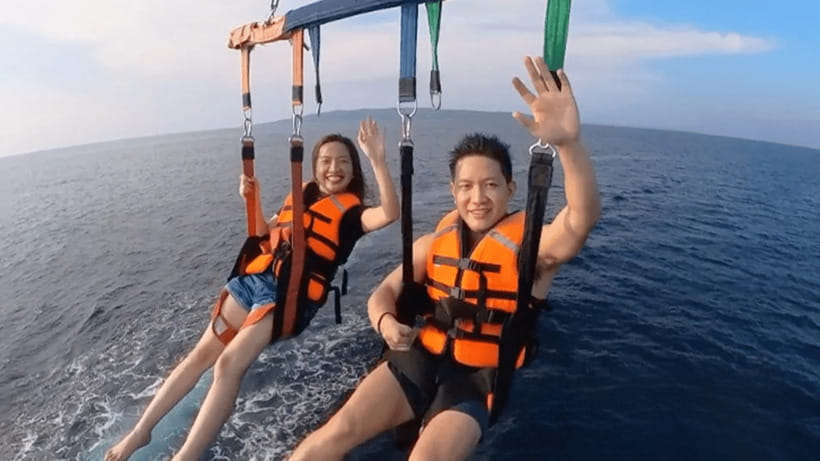 Boracay Parasailing with Insta 360 - Harness, life jacket, and the safety setup