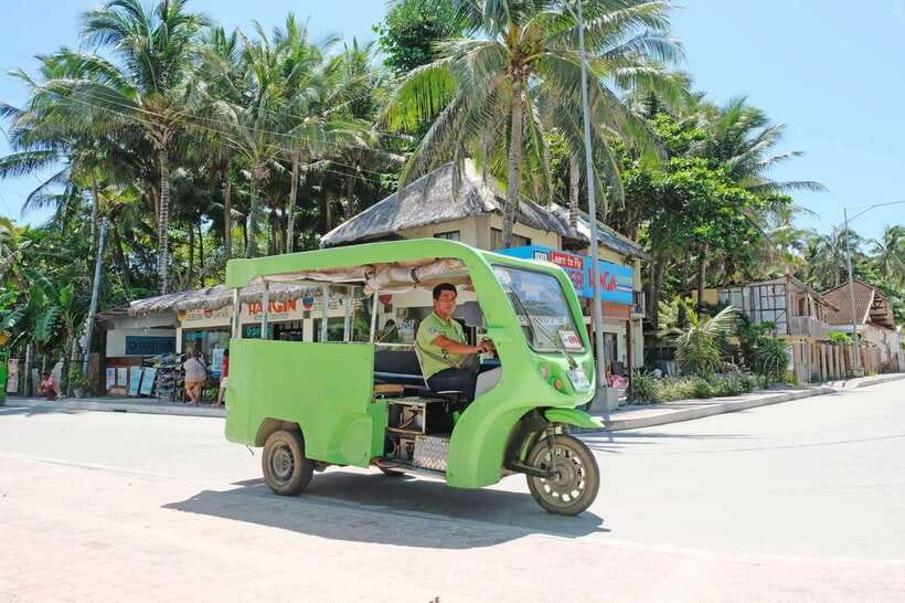 Boracay Private Land Tour - A private guide makes the short schedule easier