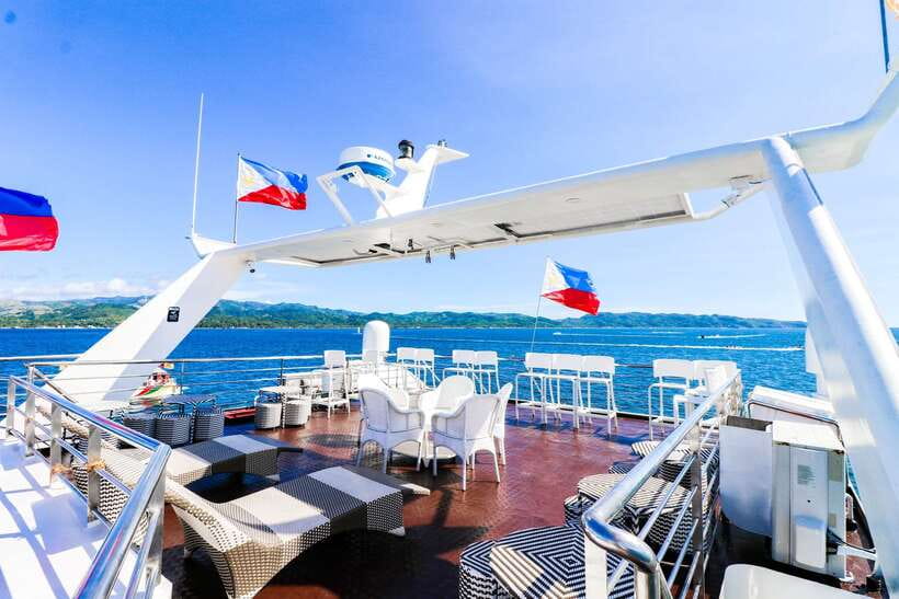 Boracay: Scenic Sunset Cruise with Live Music - Snorkeling for about 30 minutes