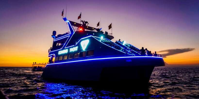 Boracay: Scenic Sunset Cruise with Live Music - What the $40 price really buys you