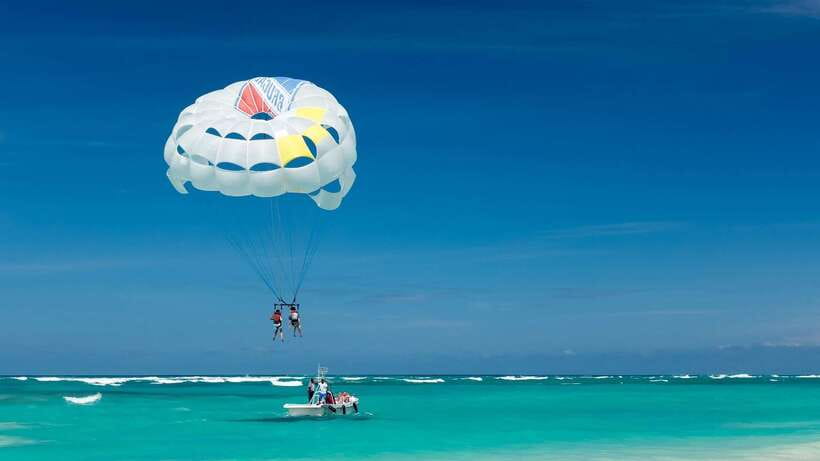 Boracay: Solo or Tandem Parasailing Experience - What the Boracay parasailing ride is really like