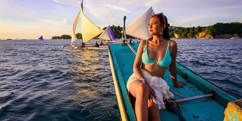 Boracay: Sunset Cruise with Water Activities - The crew, music, and overall mood