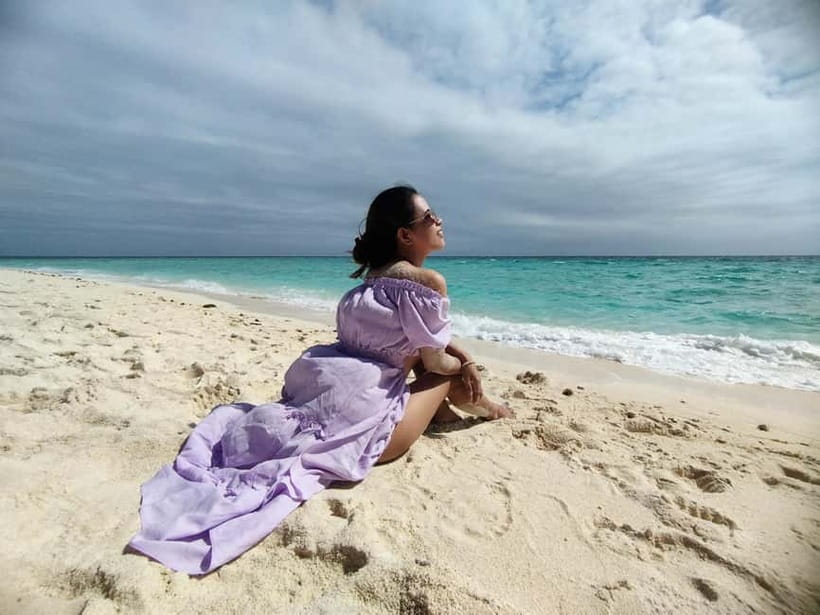 Camiguin: White Island Mantigue Island Exploration PRIVATE - White Island: two hours on an exposed sandbar