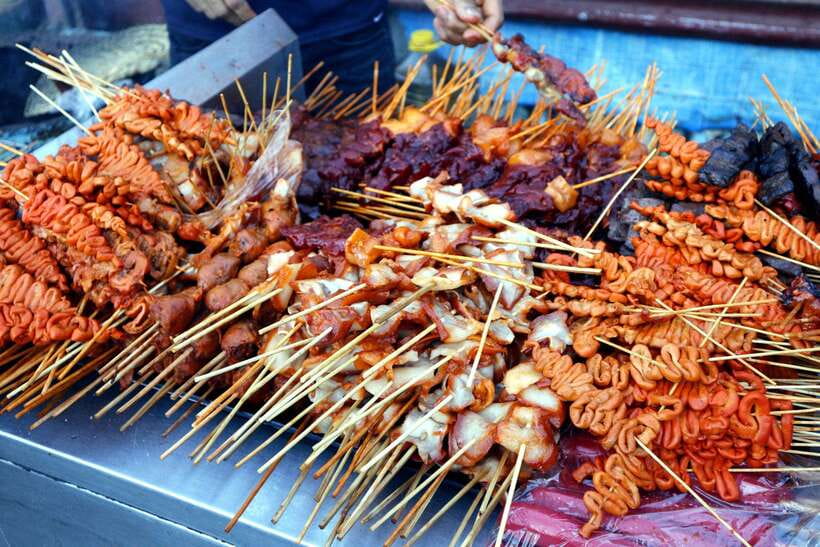 Cebu City: Historical, Local Cuisine & Mountain Guided Tour - Fort San Pedro: Cebu’s compact Spanish-era opening