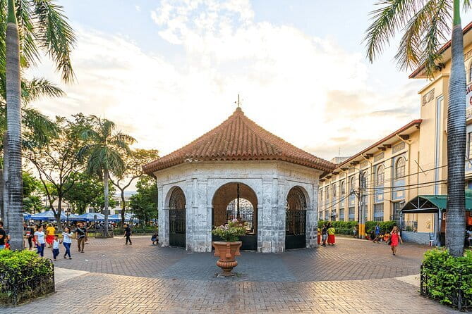 Cebu: Exploring Cebu City's rich history and Uphill Tour - Yap Sandiego Ancestral House: a look inside an old family home