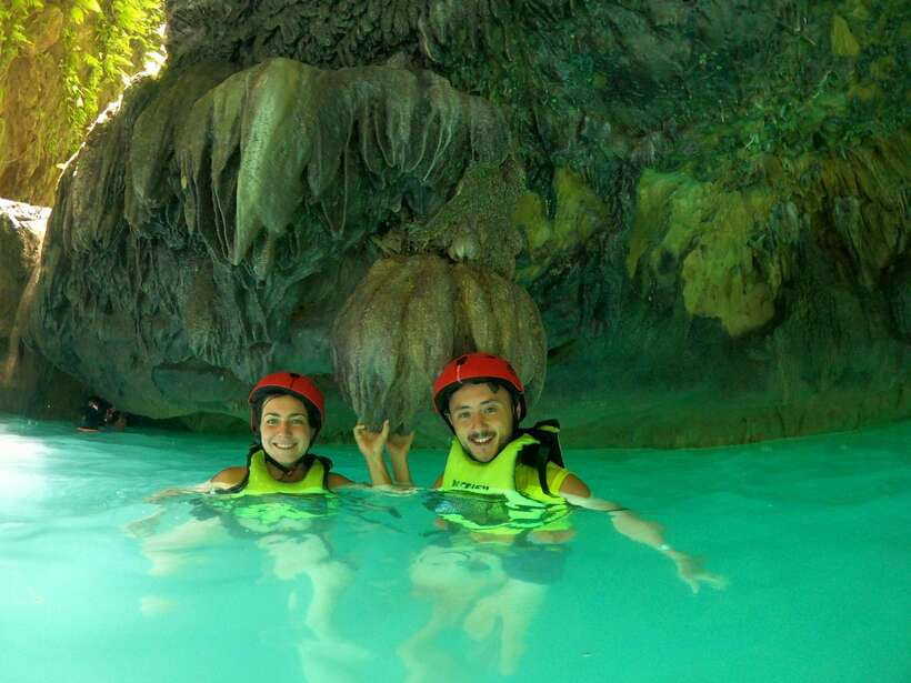 Cebu: Moalboal Sardines Run Snorkel & Kawasan Canyoneering - Five details that shape the day