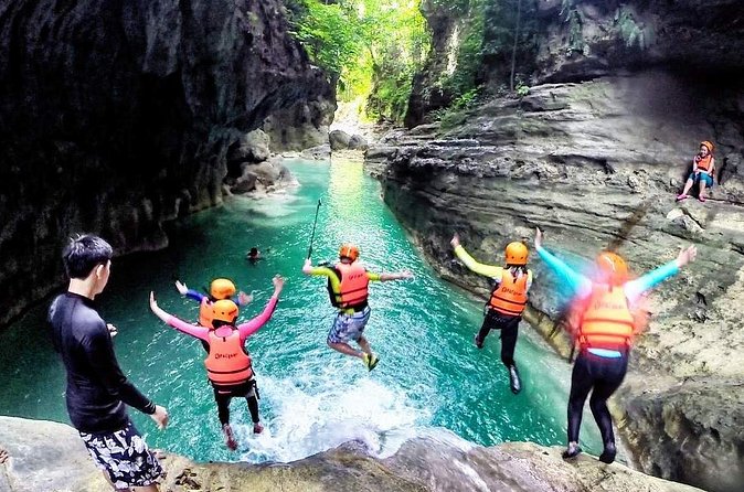 Cebu: Oslob Whale Shark Swimming and Kawasan Falls Canyoneering - Who Will Enjoy This Cebu Adventure