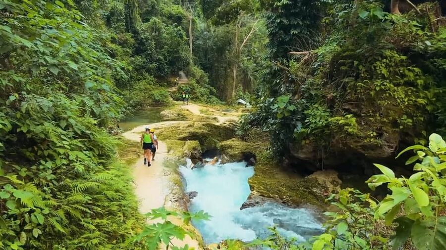 Cebu:Oslob Whale Shark Swimming & Kawasan Falls Canyoneering - What to pack for a less stressful day