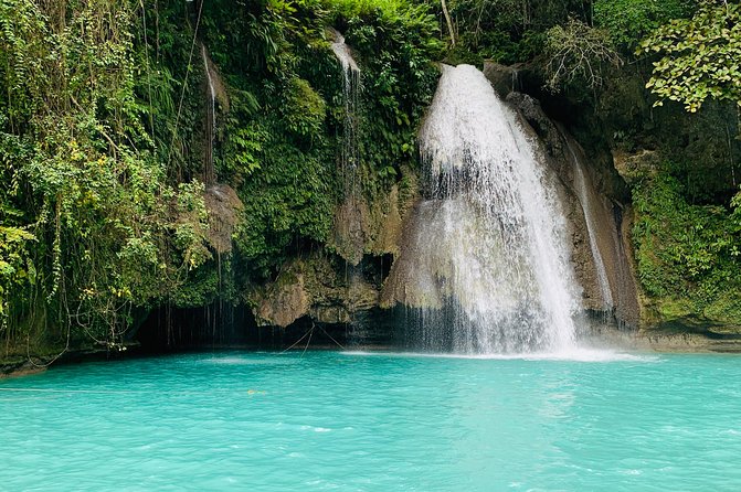 Cebu Oslob Whalesharks, Sumilon & Kawasan Waterfalls Tour - Sumilon Island adds reef time and a sandbar