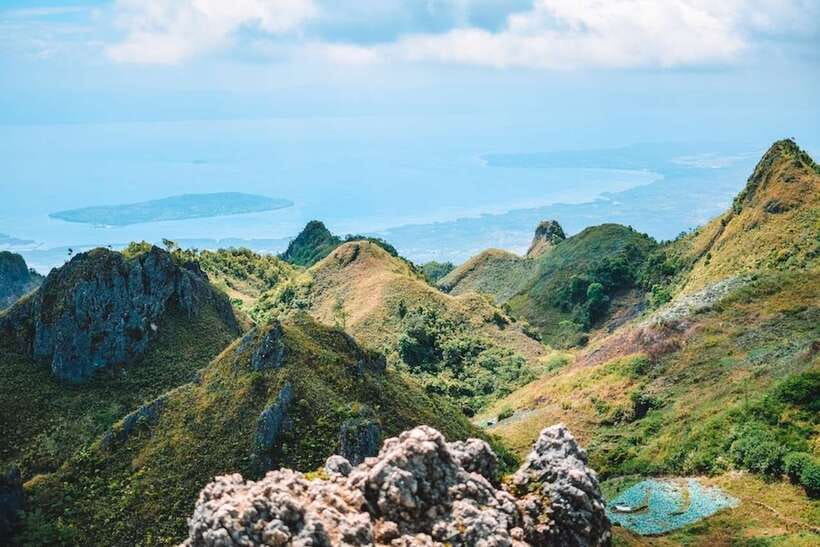 Cebu: Osmeña Peak and Kawasan Falls Canyoneering Day Trip - One day, two very different Cebu adventures