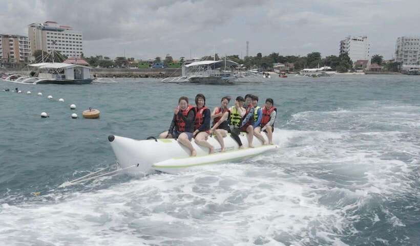 Cebu: Snorkeling + 3 Water Activity Tour - Four ways to make three hours count
