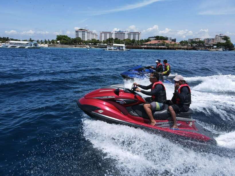 Cebu: Snorkeling + 3 Water Activity Tour - Inflatable rides: short, silly, and easy to fit in