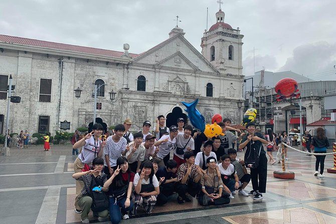 Cebu Steet food, historical and mountain tour - Heritage of Cebu Monument and Fort San Pedro