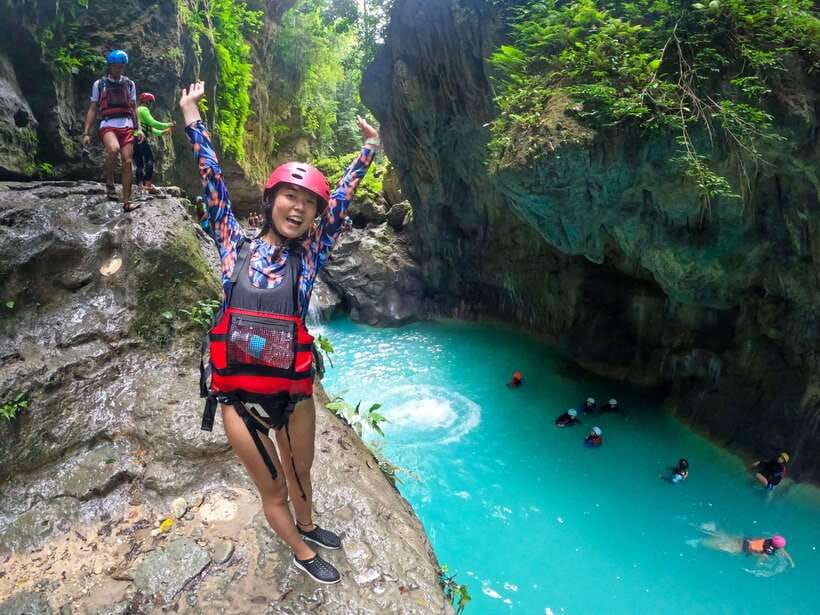 Cebu: Whale Shark Snorkeling & Kawasan Canyoning Tour - The tour in five useful points