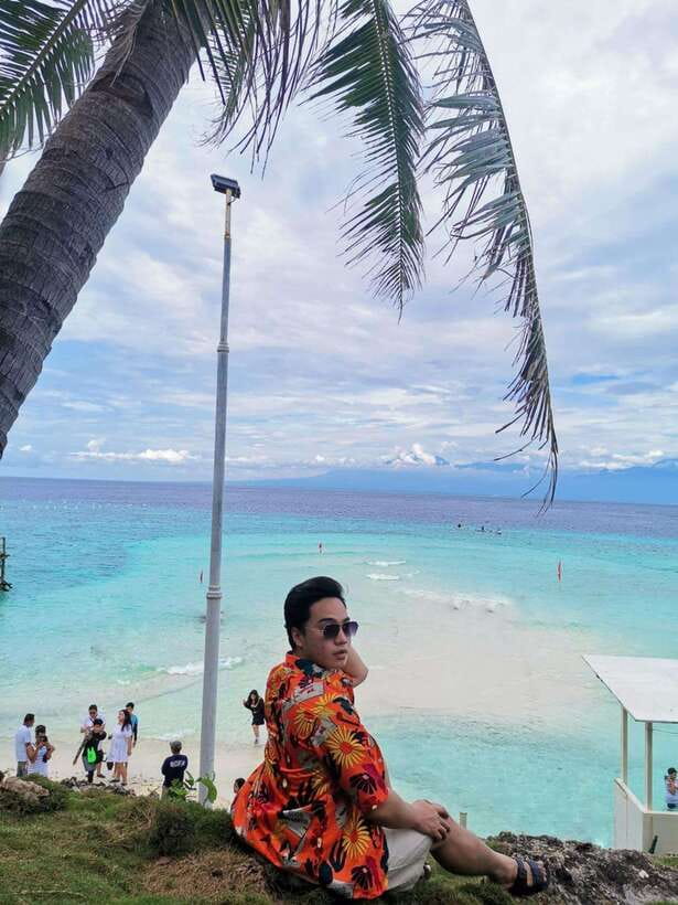 Cebu: Whaleshark Encounter, Tumalog Falls & Sumilon Sandbar - What the $126 price includes