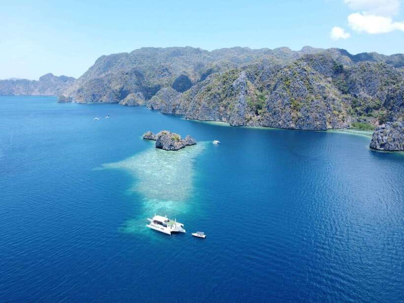 CORON:ISLAND TOUR A Lakes and Snorkeling with Corals - Starting at Lualhati Park in Coron town