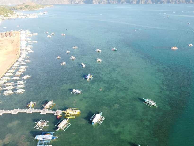 CORON: Kayangan Lake, Baracuda Lake and Twin Lagoon, etc. - Atuayan Beach and the midday meal