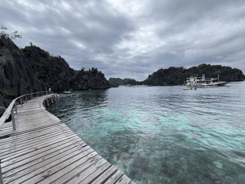 Coron: Private Boat Hire with Guided Tour and Lunch on Beach - Starting at Lualhati Park at 7:30 AM