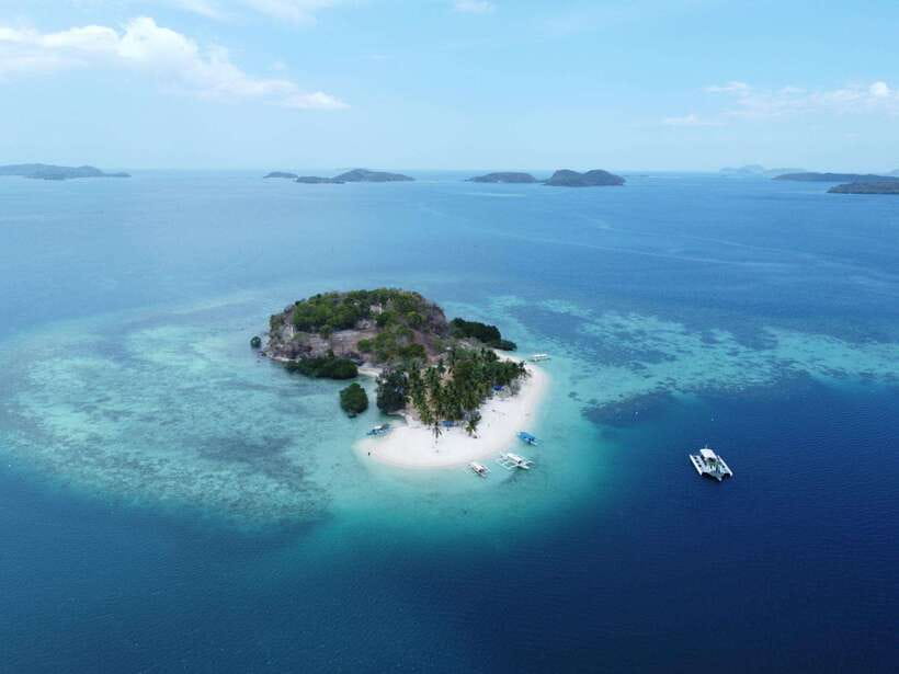 CORON:REEF AND WRECK - 2 JAPANESE WRECK AND PASS ISLAND TOUR - What the $42 price really covers