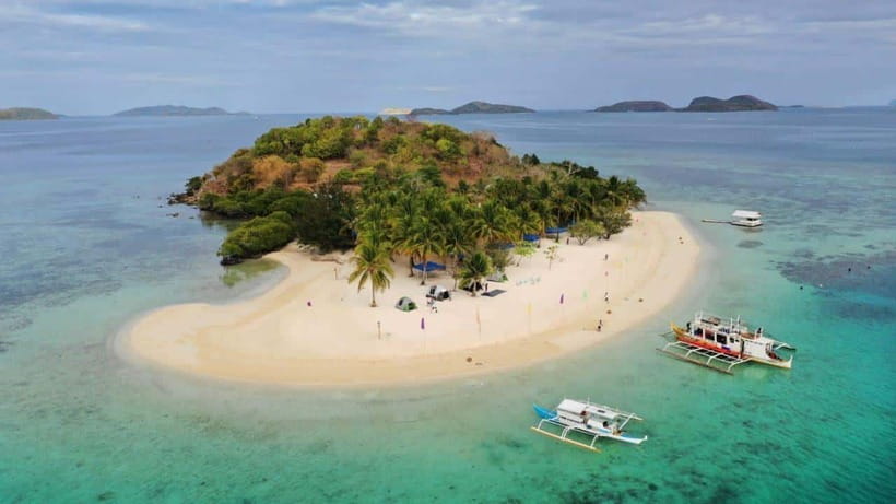 Coron Reef and Wrecks Tour (Private Tour) - Pass Island brings a quiet start