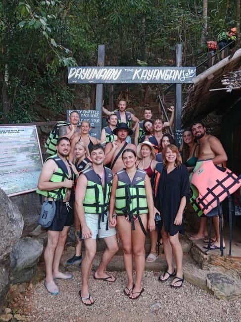 Coron: Super Ultimate 7 Destination with Lunch & Transfer - Why this Coron boat trip offers good value