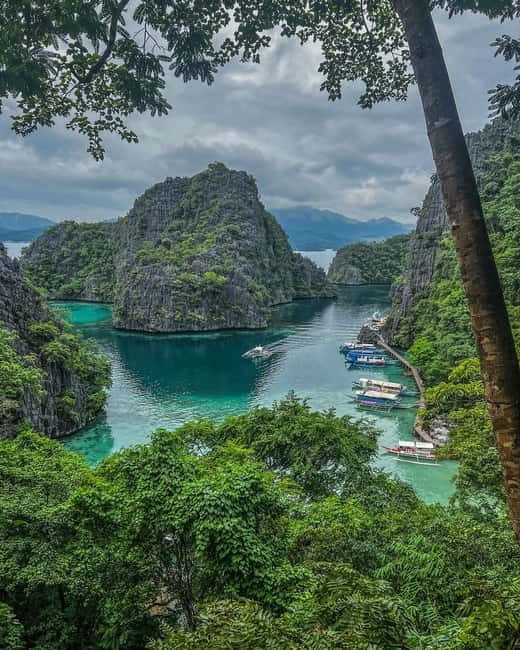 Coron: Super Ultimate 7 Destination with Lunch & Transfer - Twin Lagoon, where two waters meet