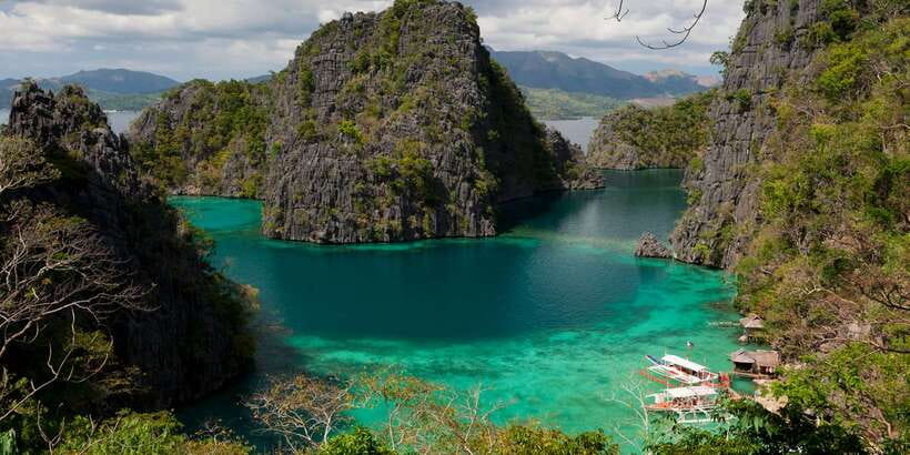 Coron Tour A: Kayangan Lake & Quin Reef Tour with Lunch - Las Islas de Coral and the snorkeling conditions