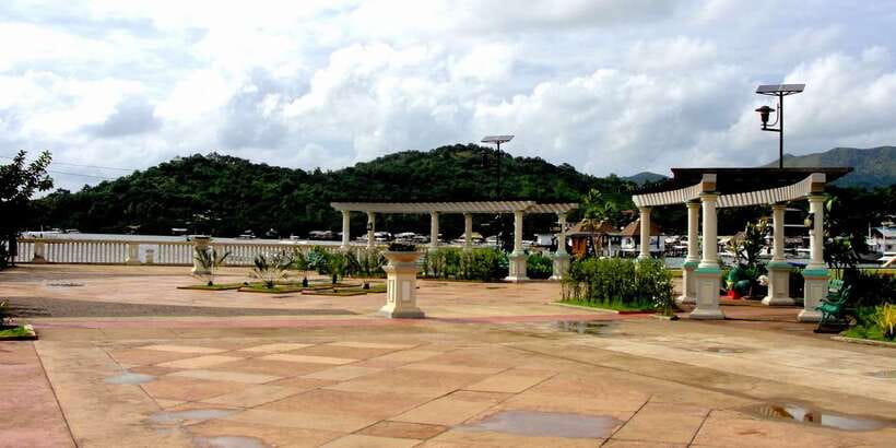 Coron: Town Tour with Maquinit Hot Spring - Maquinit Hot Spring, the warm finish
