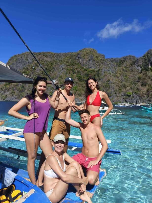 Coron Ultimate Tour: 7 Destinations with Lunch & Transfers - Skeleton Wreck and Irako Shipwreck