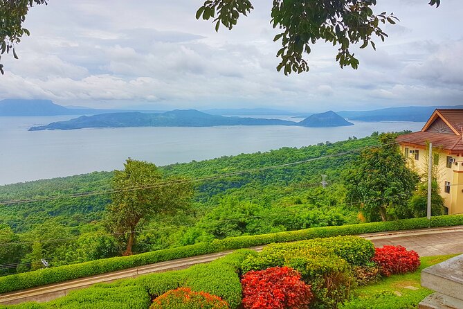 Discover Tagaytay's Countryside: Half-Day Sightseeing Tour - The Fruit Market, Pineapple Field, and Local Flavors