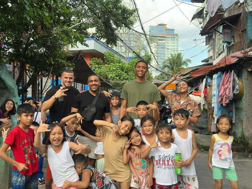 Discover the Real Manila with a Local Guide - Jeepneys and Tuk-Tuks on the Route