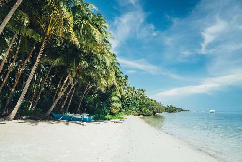 Dumaguete: Siquijor Island & Cambugahay Falls Private Tour - Starting in Dumaguete and crossing the water