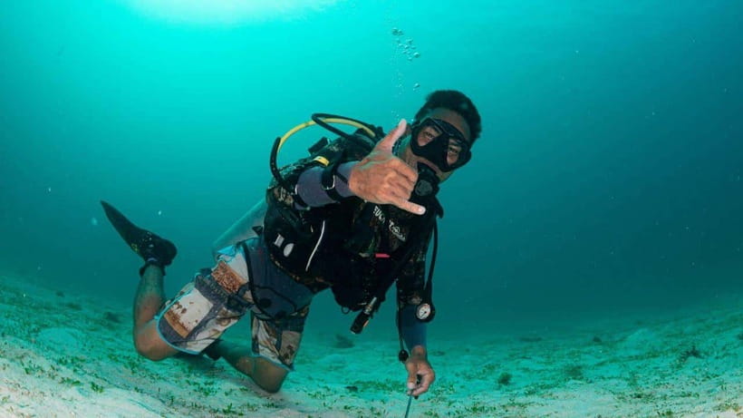 El Nido: Discover Scuba Diving with Manta Rays in Sibaltan - Is $126 good value?